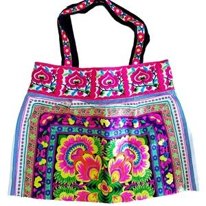 BOHO CHIC TRAVEL BAG TOTE EMBROIDERED THAILAND